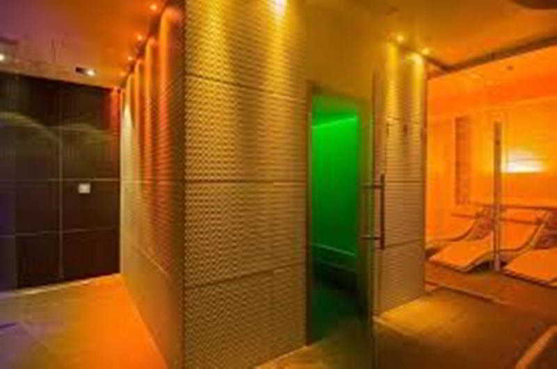 Hotel Perla Madonna di Campiglio Exterior photo